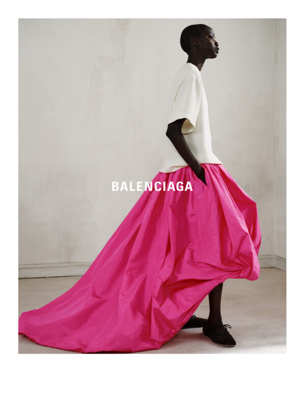 BALENCIAGA SPRING 27 LOOKBOOK